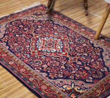 انتخاب صحیح: چگونه اندازه و طراحی فرش موثر بر قیمت آنهاست؟