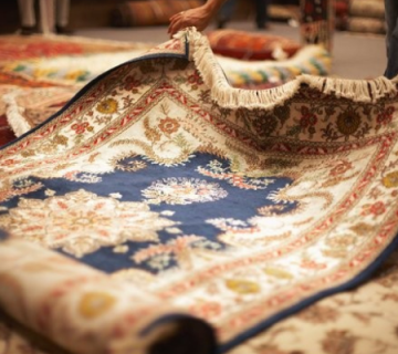 راهنمای خرید هوشمند: نکات کلیدی برای انتخاب بهترین فرش ماشینی با قیمت مناسب