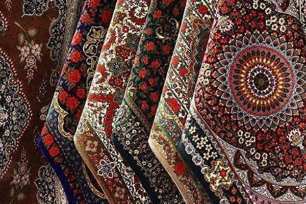 شاهکارهای بافت ایران: خرید فرش دسباف 12 متری به عنوان نمادی از هنر و تاریخ ایران